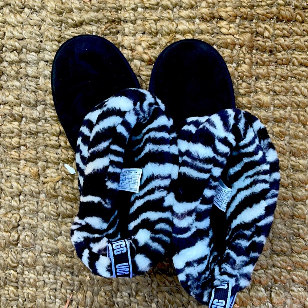 Girls ankle ugg boots
